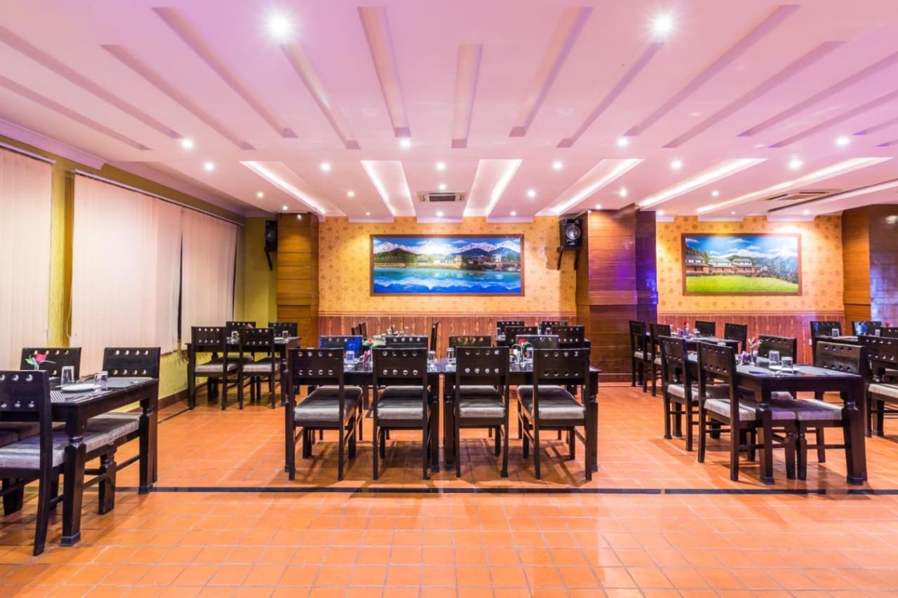 Hotel Pokhara Goodwill ภายนอก รูปภาพ