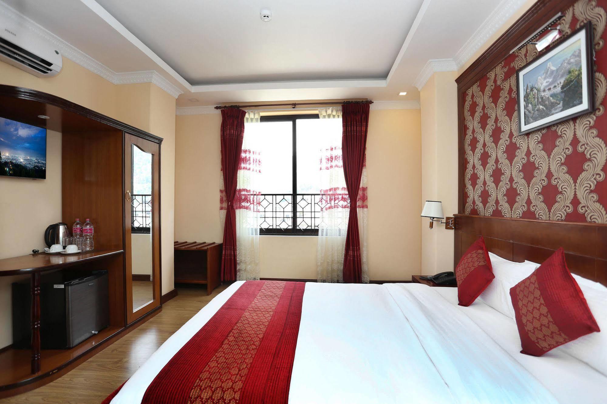 Hotel Pokhara Goodwill ภายนอก รูปภาพ